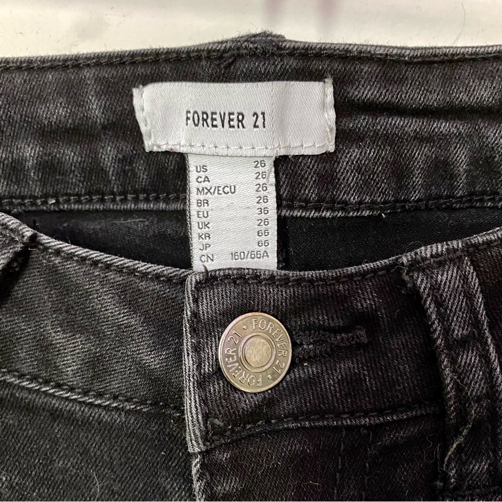 Forever 21 Charcoal Denim Skinny Jeans